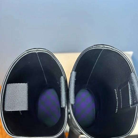 Burberry Black Saddle Low Leather Boots - Picture 8 of 10